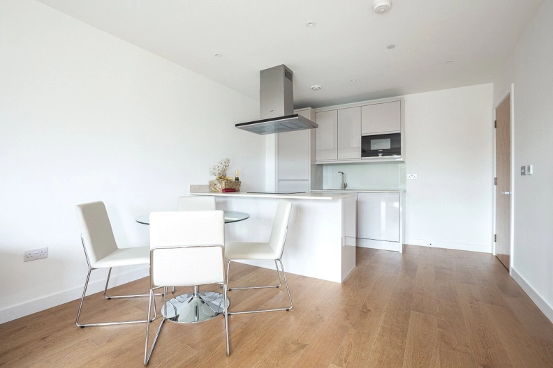 1 bedroom apartments/flats to sale in Achill Close, Colindale Gardens, Colindale-image 4