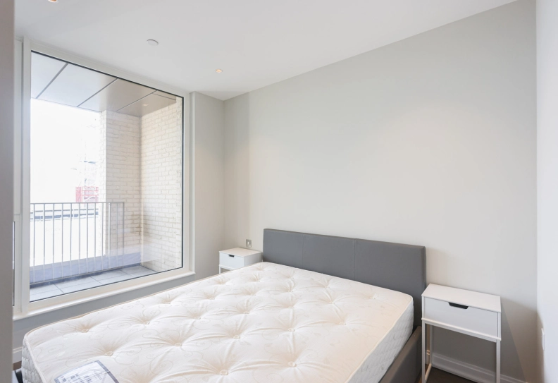 1 bedroom apartments/flats to sale in Gasholder Place, Lambeth-image 5