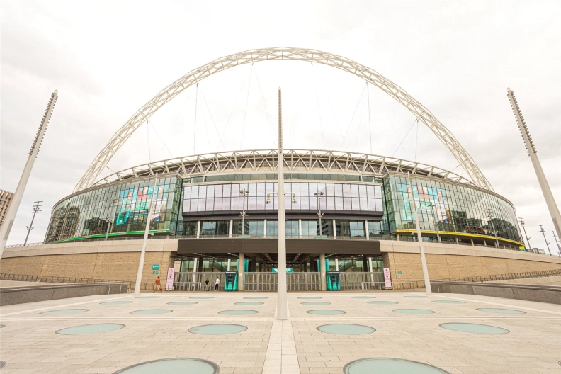 1 bedroom apartments/flats to sale in Brook Avenue, Wembley-image 9