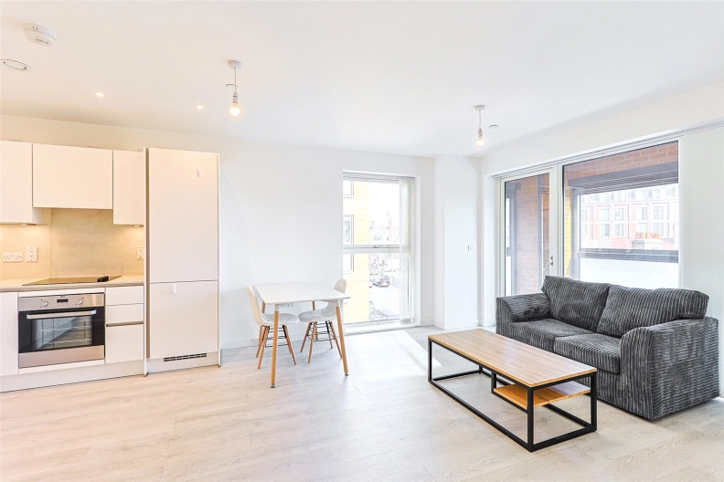 1 bedroom apartments/flats to sale in East Acton Lane, Ealing-image 2