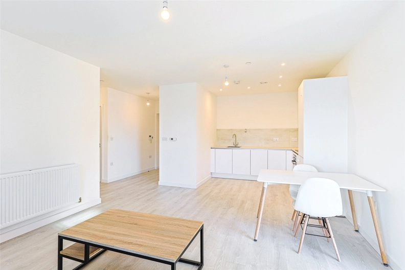 1 bedroom apartments/flats to sale in East Acton Lane, Ealing-image 3