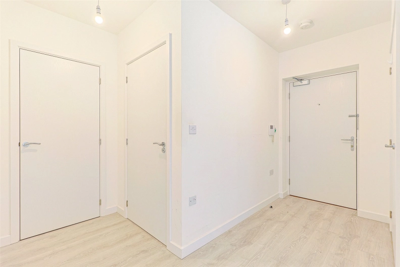 1 bedroom apartments/flats to sale in East Acton Lane, Ealing-image 11