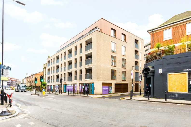 1 bedroom apartments/flats to sale in Diss Street, Shoreditch-image 1