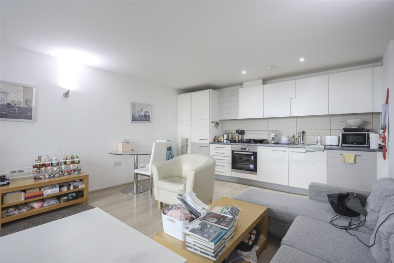 1 bedroom apartments/flats to sale in Blackwall Way, London-image 1