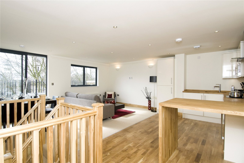 3 bedrooms apartments/flats to sale in School Mews, Shadwell-image 6