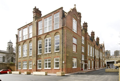 School Mews, Shadwell E1 image 11