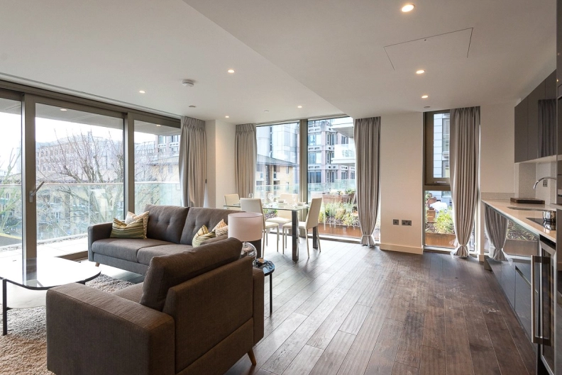 2 bedrooms apartments/flats to sale in Royal Mint Street, London-image 1