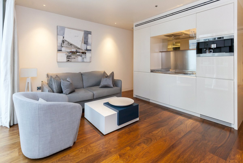 Studio apartments/flats to sale in Moor Lane, Moorgate-image 6