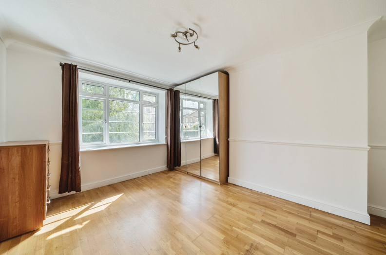 1 bedroom apartments/flats to sale in Acorn Walk, Rotherhithe-image 4