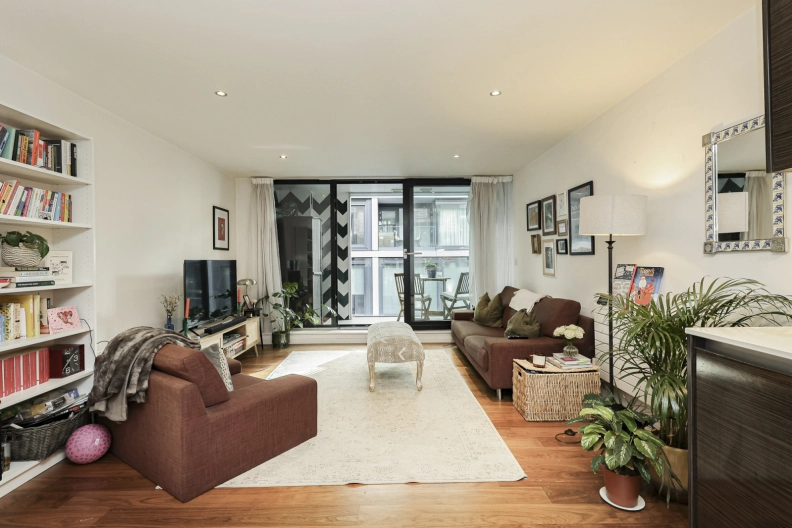 2 bedrooms apartments/flats to sale in Westland Place, Islington-image 3