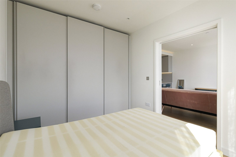 Studio apartments/flats to sale in Marsh Wall, Canary Wharf-image 20