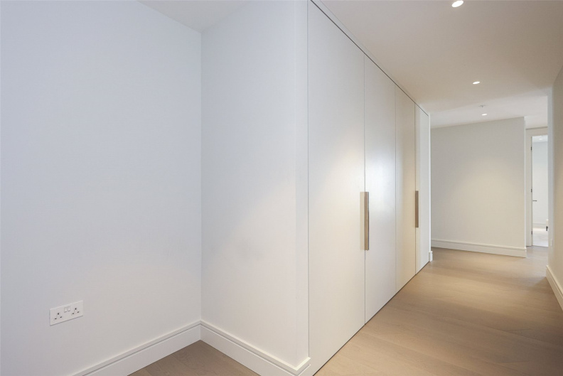 2 bedrooms apartments/flats to sale in Houndsditch, Liverpool Street-image 16