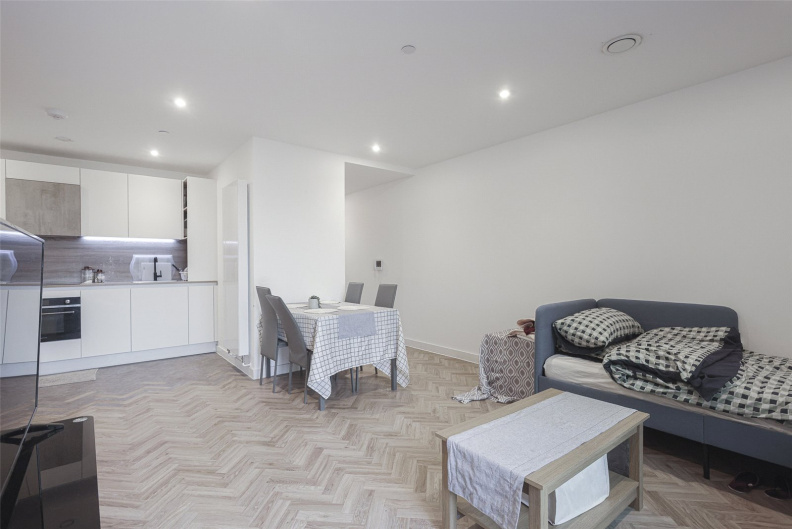 1 bedroom apartments/flats to sale in Gillender Street, Stratford-image 7