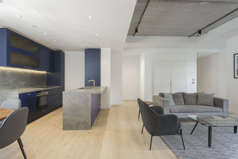 2 bedrooms apartments/flats to sale in Orchard Place, London-image 16