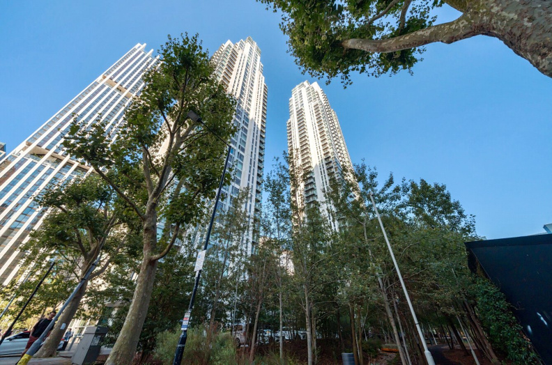 1 bedroom apartments/flats to sale in Pan Peninsula Square, Canary Wharf-image 11