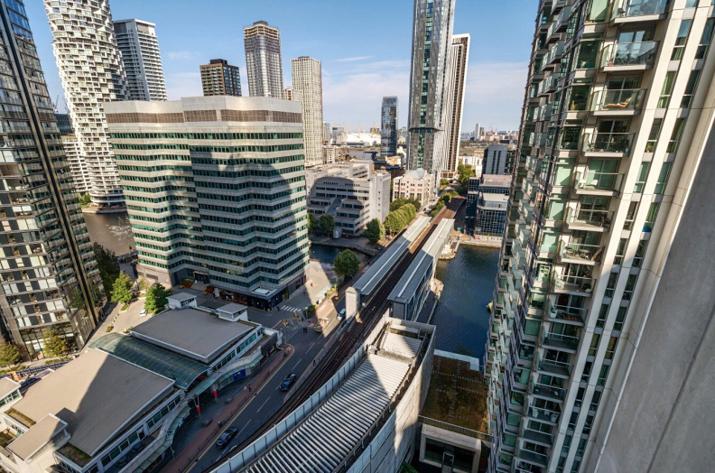 1 bedroom apartments/flats to sale in Pan Peninsula Square, Canary Wharf-image 12