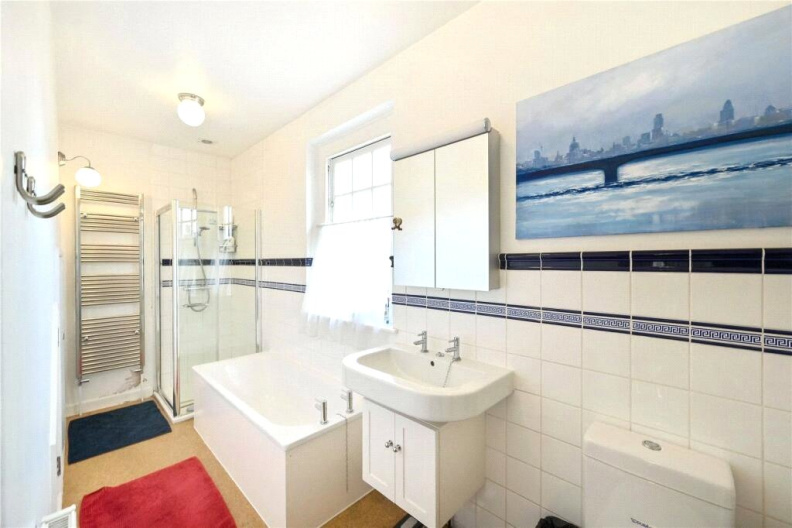 2 bedrooms houses to sale in Manchester Grove, London-image 5