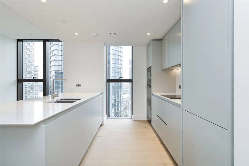 2 bedrooms apartments/flats to sale in 67 Marsh Wall, London-image 14