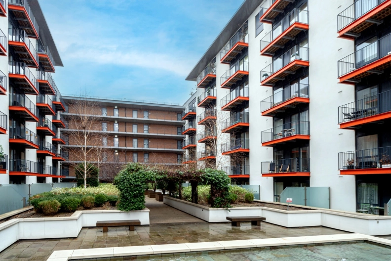 2 bedrooms apartments/flats to sale in Major Draper Street, Woolwich-image 7