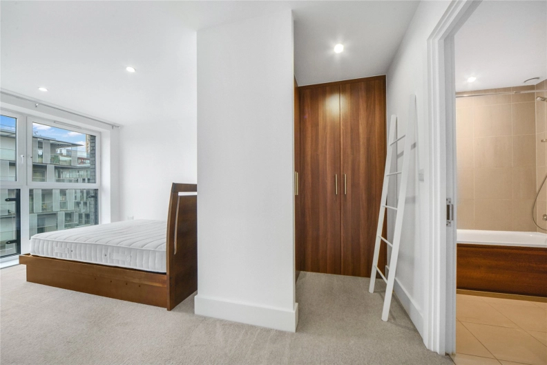 2 bedrooms apartments/flats to sale in Major Draper Street, Woolwich-image 5