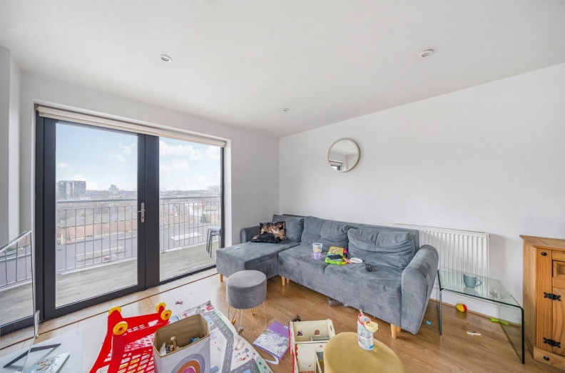 2 bedrooms apartments/flats to sale in Turner Street, Canning Town-image 9