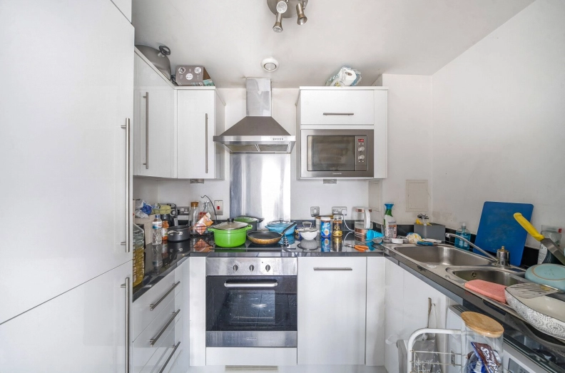 2 bedrooms apartments/flats to sale in Turner Street, Canning Town-image 11