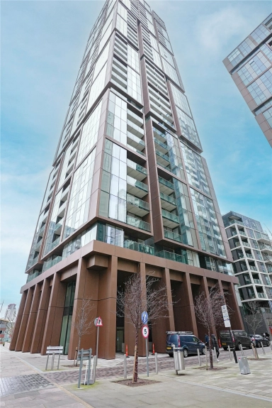 Harbour Way, South Quay E14 image 16