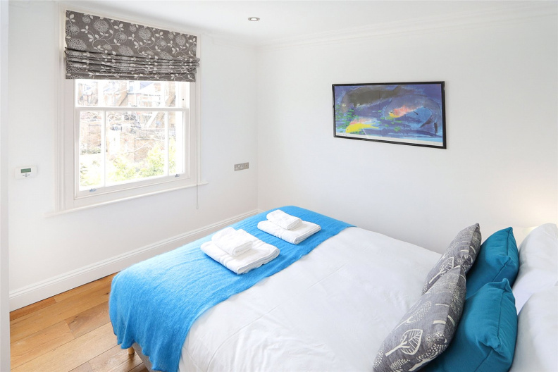 2 bedrooms apartments/flats to sale in Dalmeny Road, London-image 5