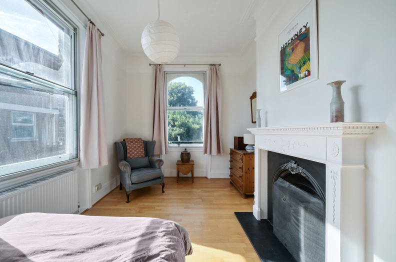 3 bedrooms apartments/flats to sale in The Avenue, Queen's Park-image 14