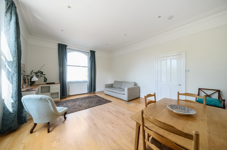 3 bedrooms apartments/flats to sale in The Avenue, Queen's Park-image 6