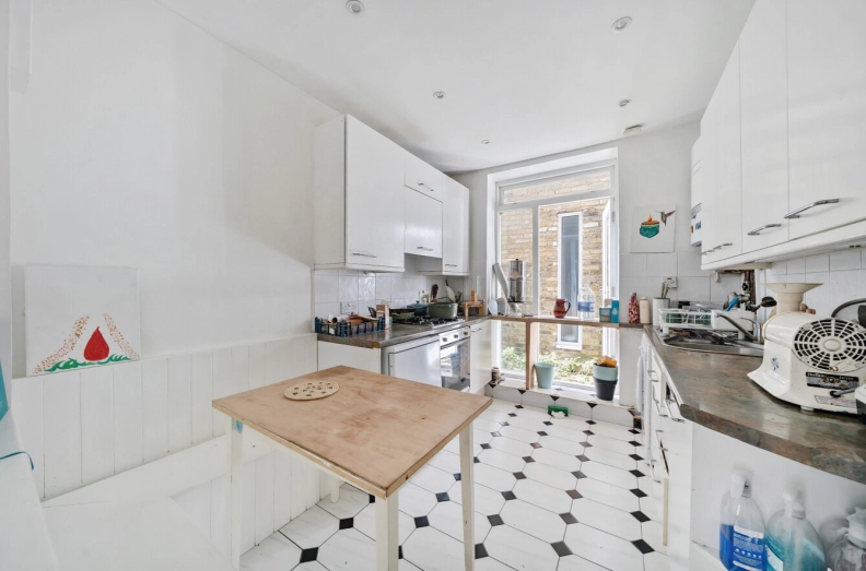 3 bedrooms apartments/flats to sale in Hampstead Lane, Highgate-image 3