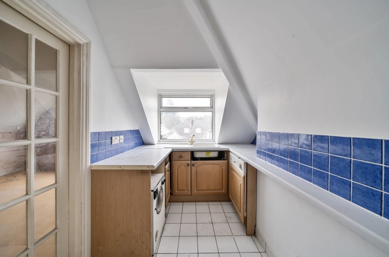 2 bedrooms apartments/flats to sale in North End Road, London-image 12