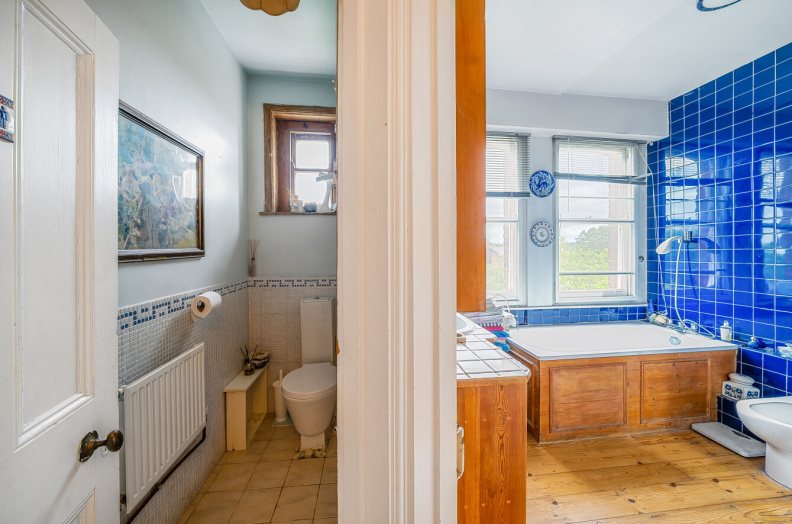 3 bedrooms apartments/flats to sale in Ornan Road, Belsize Park-image 15