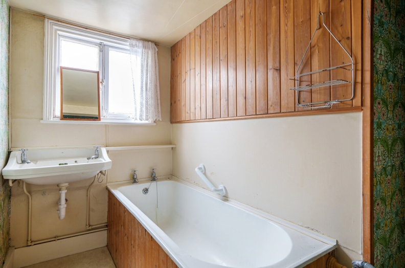 2 bedrooms apartments/flats to sale in Belsize Grove, Belsize Park-image 10