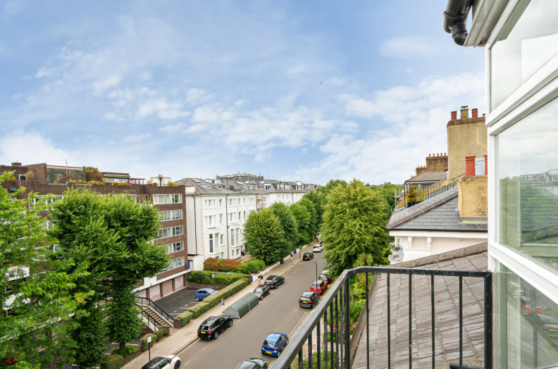 2 bedrooms apartments/flats to sale in Belsize Grove, Belsize Park-image 7