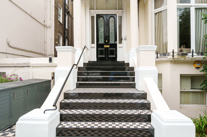 2 bedrooms apartments/flats to sale in Belsize Grove, Belsize Park-image 8