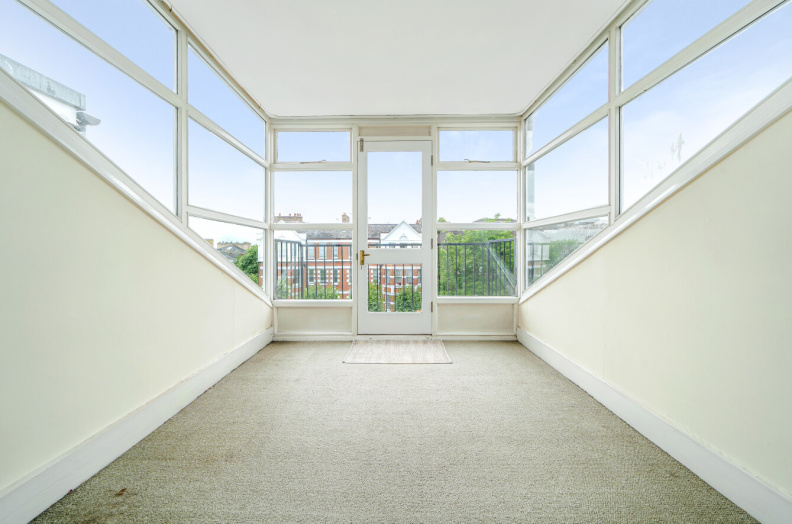 2 bedrooms apartments/flats to sale in Belsize Grove, Belsize Park-image 13