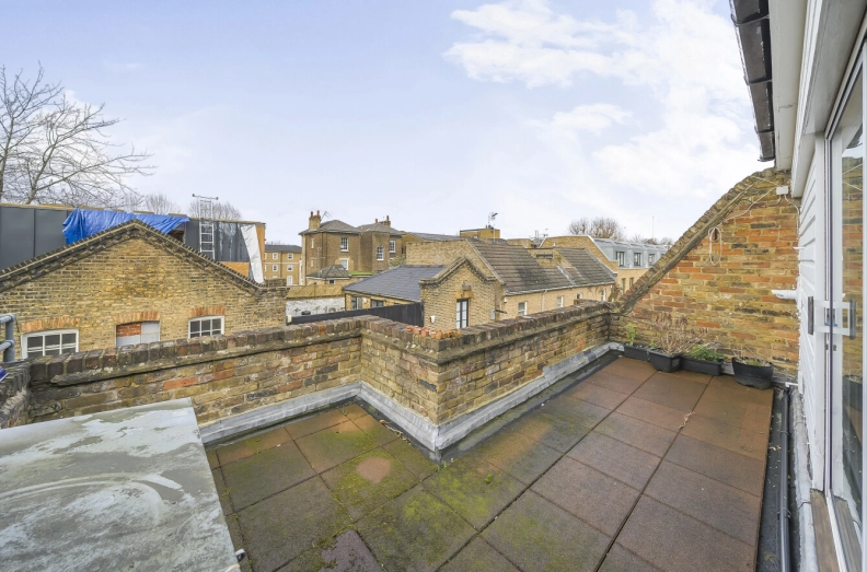 3 bedrooms houses to sale in Camden Mews, Camden-image 10