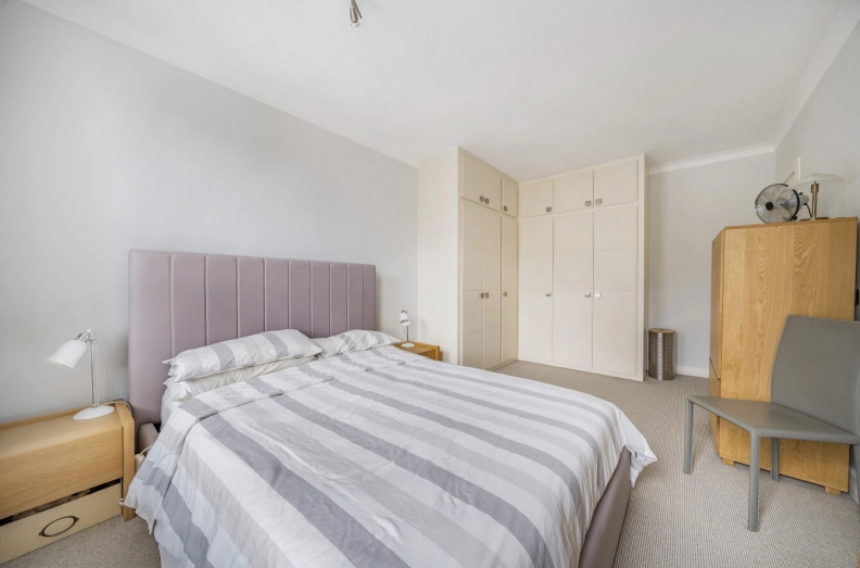 1 bedroom apartments/flats to sale in Prince Arthur Road, Hampstead-image 12