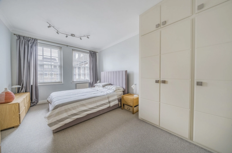 1 bedroom apartments/flats to sale in Prince Arthur Road, Hampstead-image 17