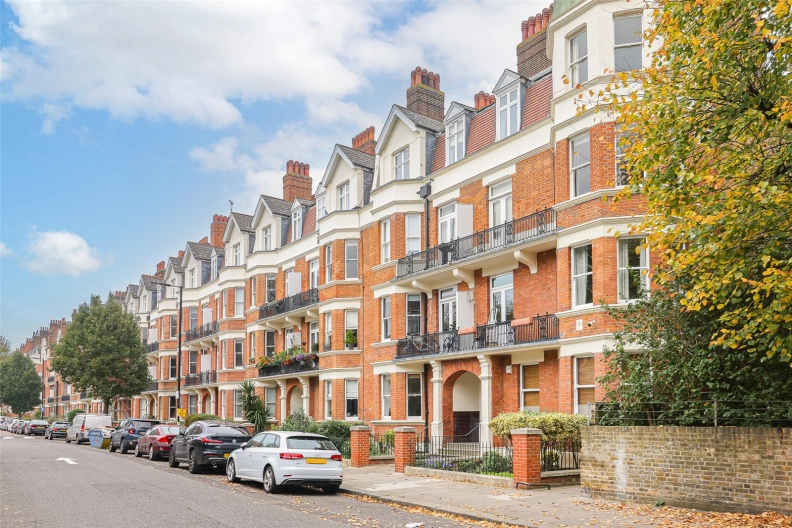 2 bedrooms apartments/flats to sale in Delaware Road, Maida Vale-image 1