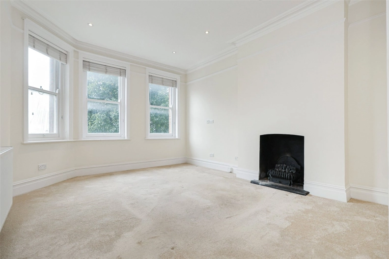 2 bedrooms apartments/flats to sale in Delaware Road, Maida Vale-image 2