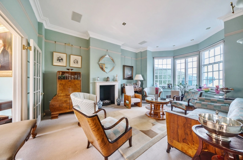 4 bedrooms houses to sale in Heathgate, Hampstead Garden Suburb-image 2