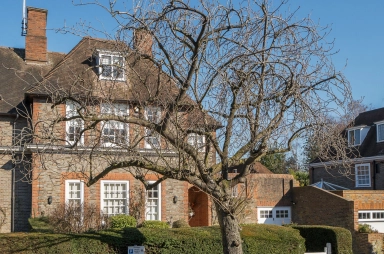 Heathgate, Hampstead Garden Suburb NW11 image 22