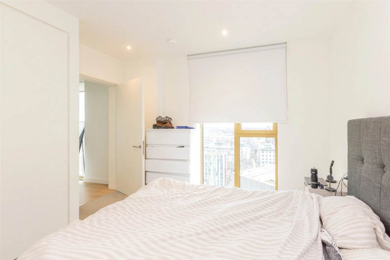 1 bedroom apartments/flats to sale in Ashley Road, Tottenham Hale-image 16