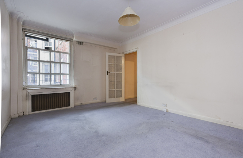 Studio apartments/flats to sale in Edgware Road, Paddington-image 3
