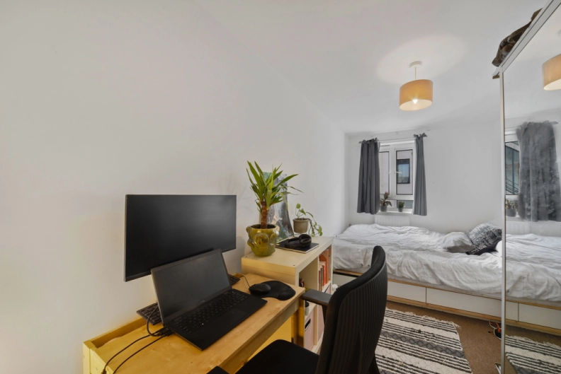 2 bedrooms apartments/flats to sale in Wandsworth Road, Nine Elms-image 6