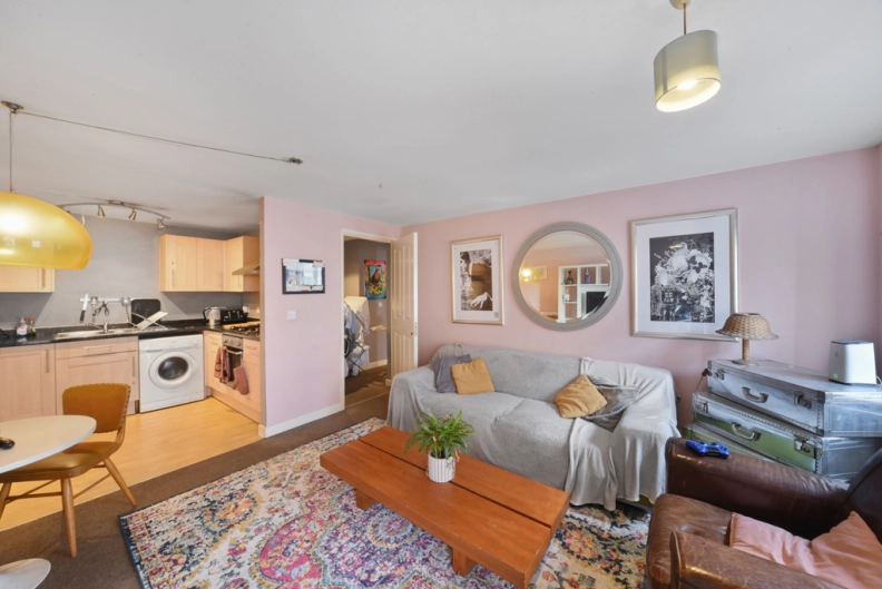 2 bedrooms apartments/flats to sale in Wandsworth Road, Nine Elms-image 2