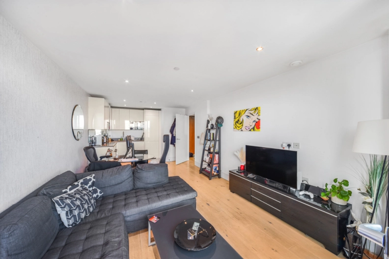 1 bedroom apartments/flats to sale in St. Luke's Avenue, Clapham-image 4