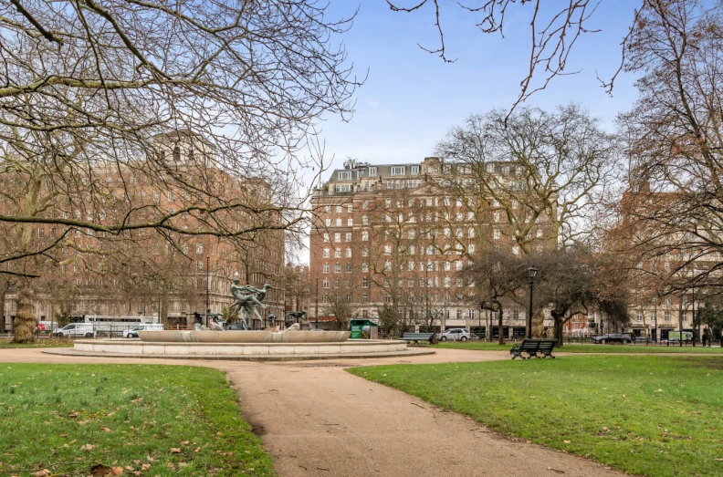 5 bedrooms apartments/flats to sale in Park Street, Hyde Park-image 10